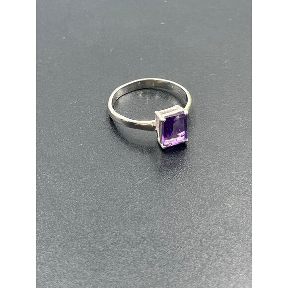 Sterling Silver Natural Emerald Cut Purple Amethyst Solitaire Ring Size 8.25 - Picture 10 of 12